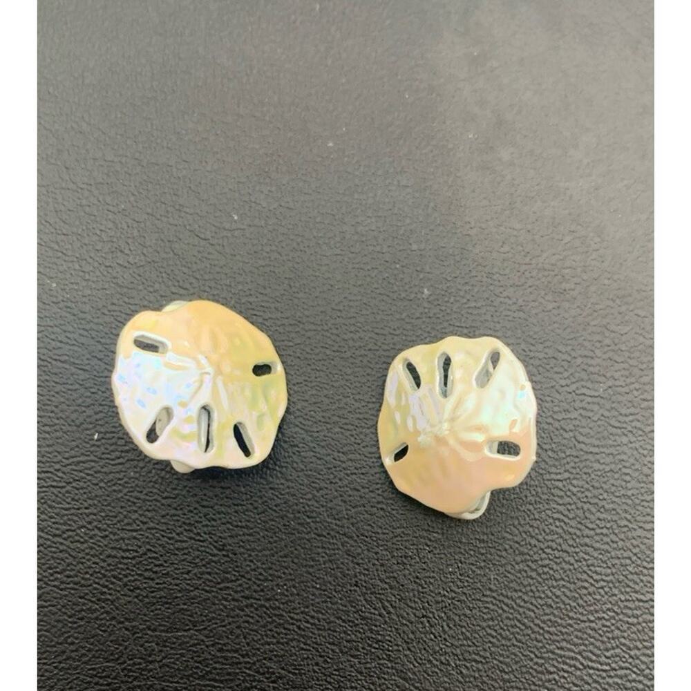 Vintage Iridescent Sand Dollar Clip On Earrings Beachy Ocean
